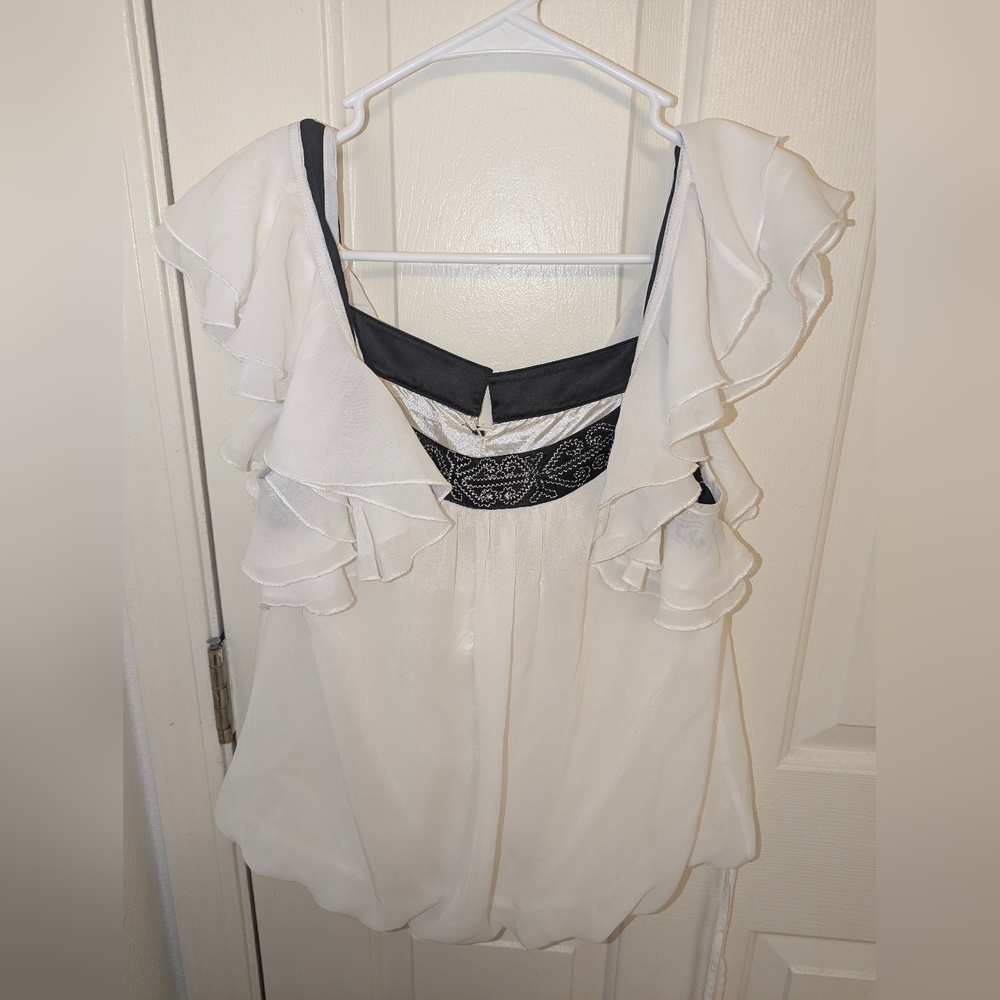 White Flowy Light Blouse Unknown Brand